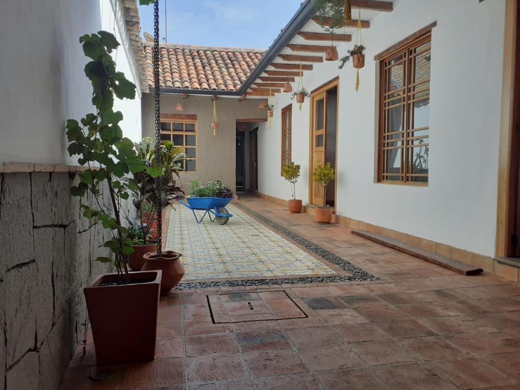 Hostal Suite Le Fabrique Cuenca Exteriér fotografie