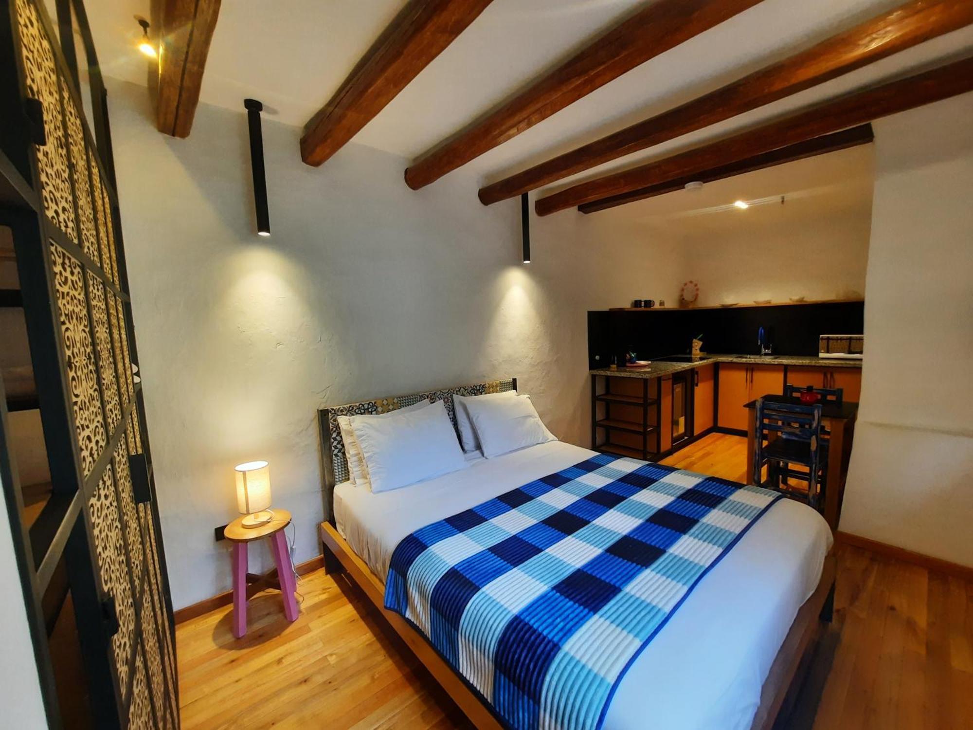 Hostal Suite Le Fabrique Cuenca Exteriér fotografie