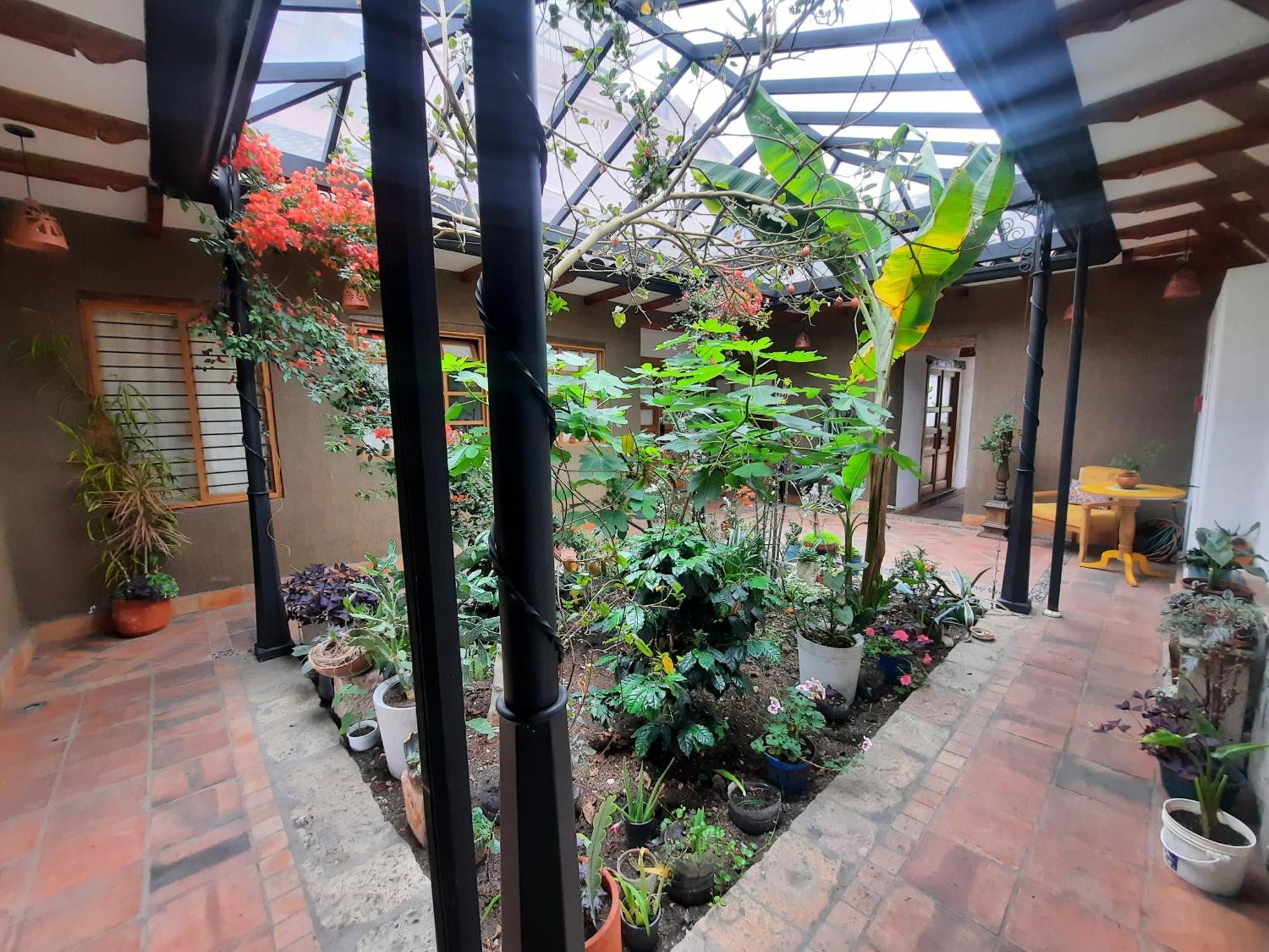 Hostal Suite Le Fabrique Cuenca Exteriér fotografie
