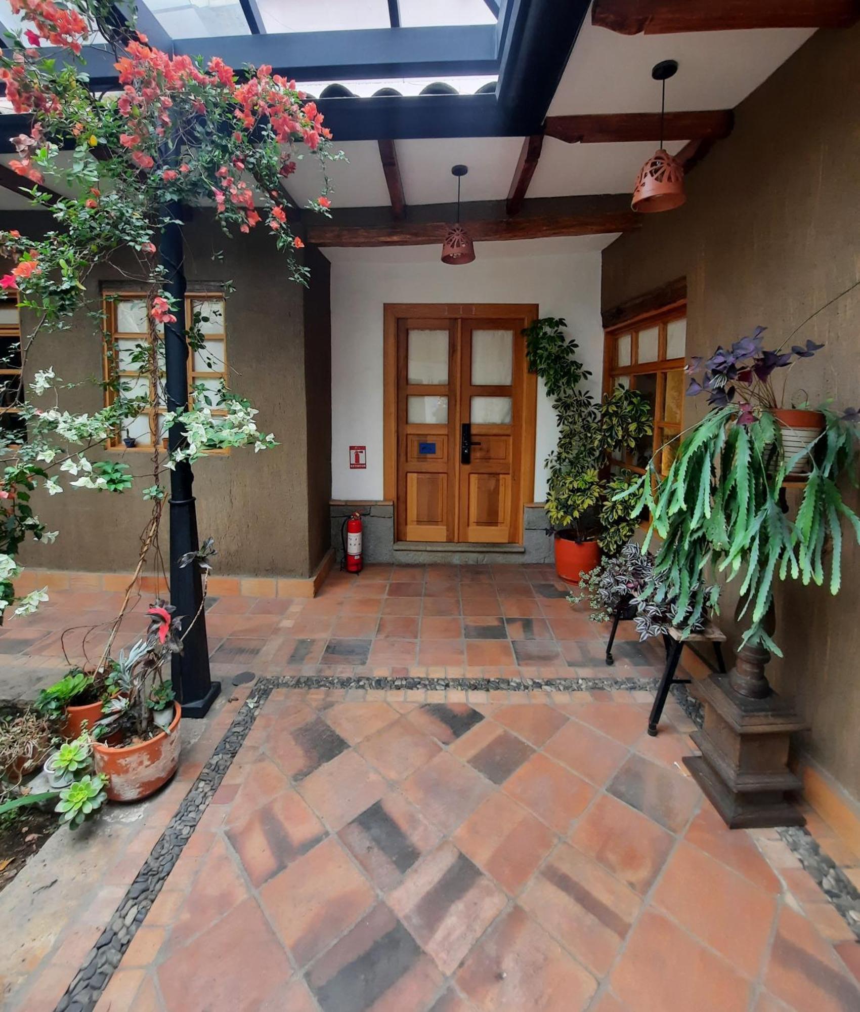 Hostal Suite Le Fabrique Cuenca Exteriér fotografie